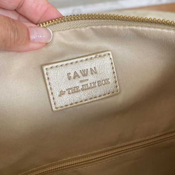 NWT Fawn Design for Jilly Box Vegan Leather Gold Metallic Fold Over Clutch Bag - Picture 9 of 11